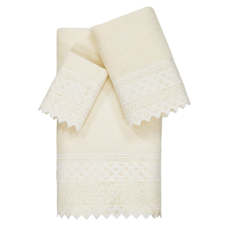 Off white towel discount set