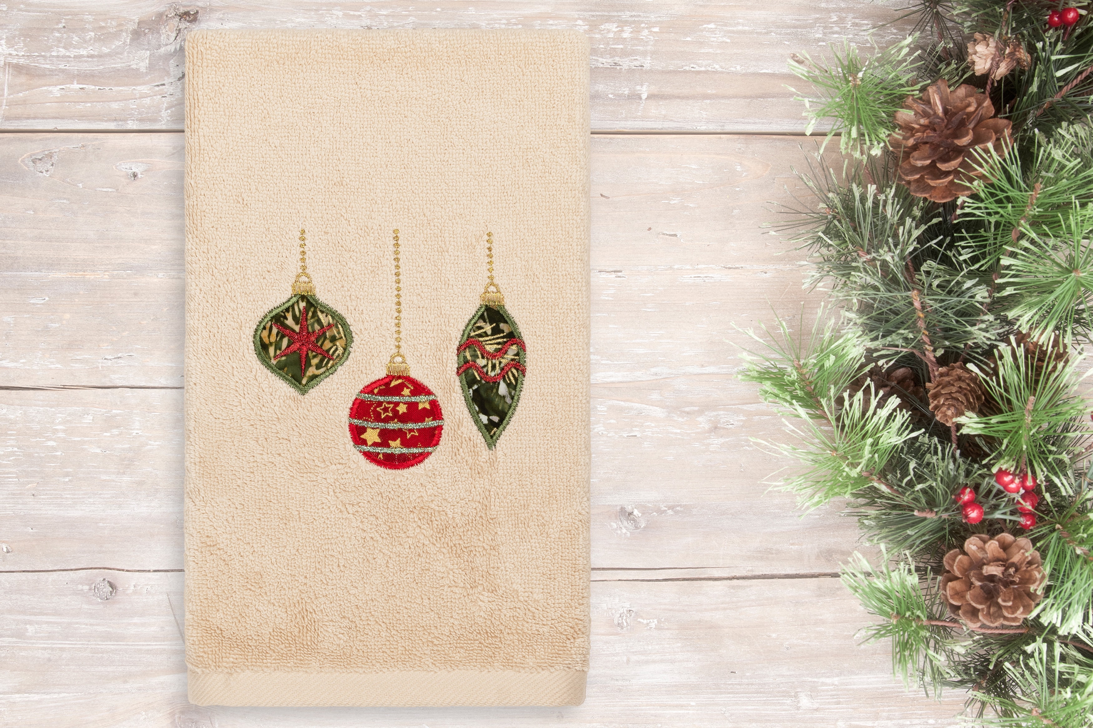 Linum Home Textiles Christmas Ornaments Embroidered Luxury 100% Turkish Cotton Hand Towel
