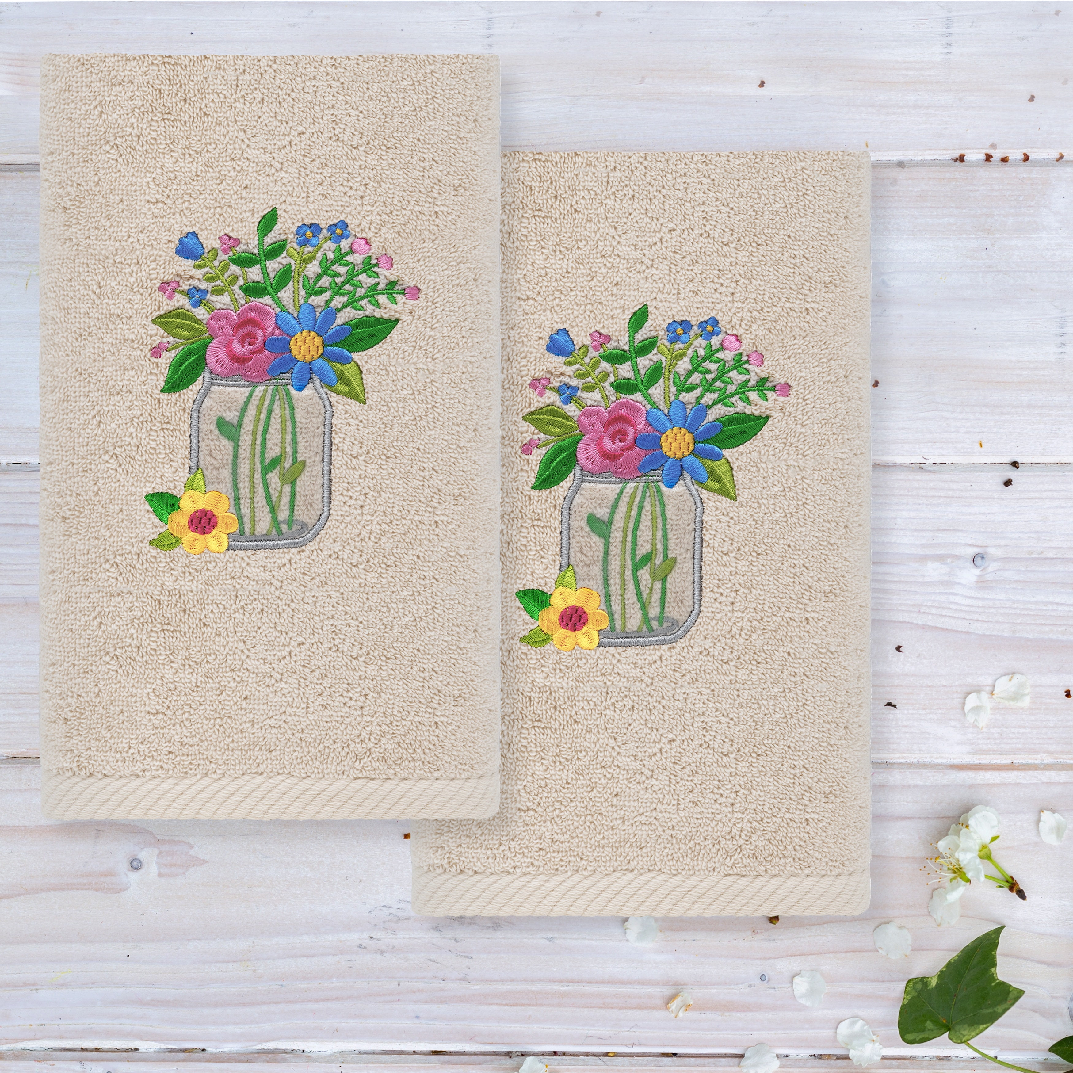 Linum Home Textiles Country Bouquet - Embroidered Luxury 100% Turkish Cotton Hand Towels (Set of 2)