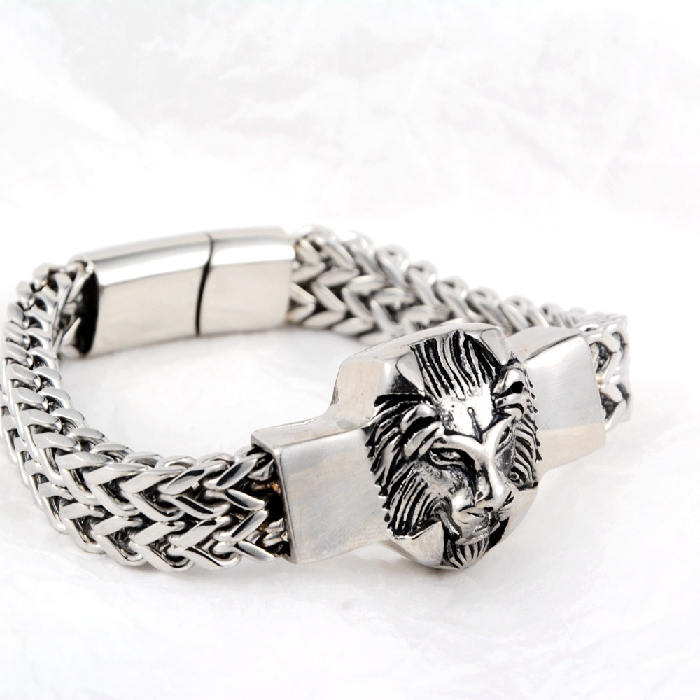 Men's 8.5 Inch Stainless Steel Lion Head Wheat Chain Bracelet - Heavy Biker Style, Silver