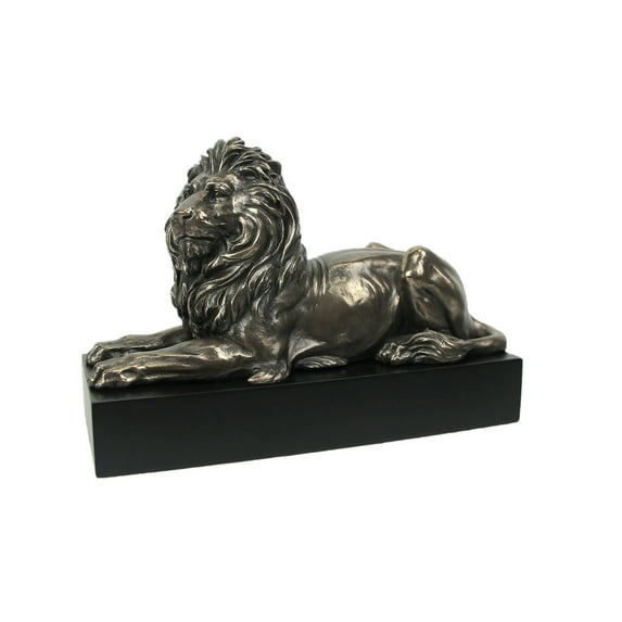 Lion Laying on Plinth Statue Sculpture