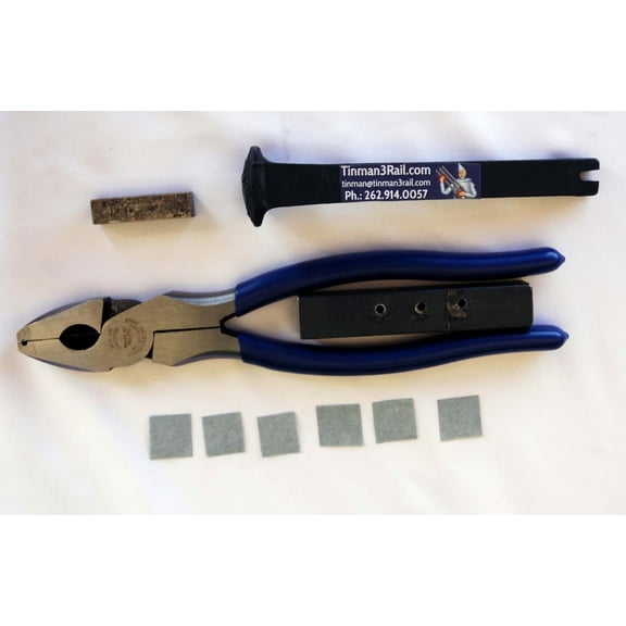 Lionel O27 tool set with pliers, Jig, and full track tools,