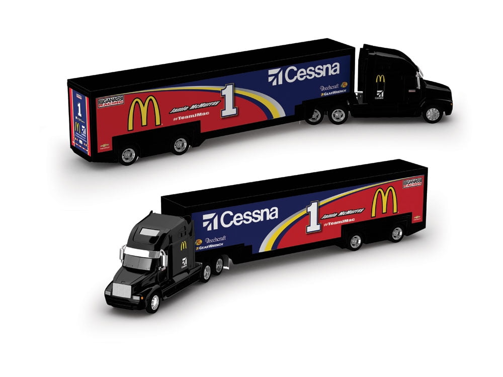 Lionel Racing Jamie McMurray McDonald's Cessna 2017 NASCAR 1:64 Scale Truck Hauler