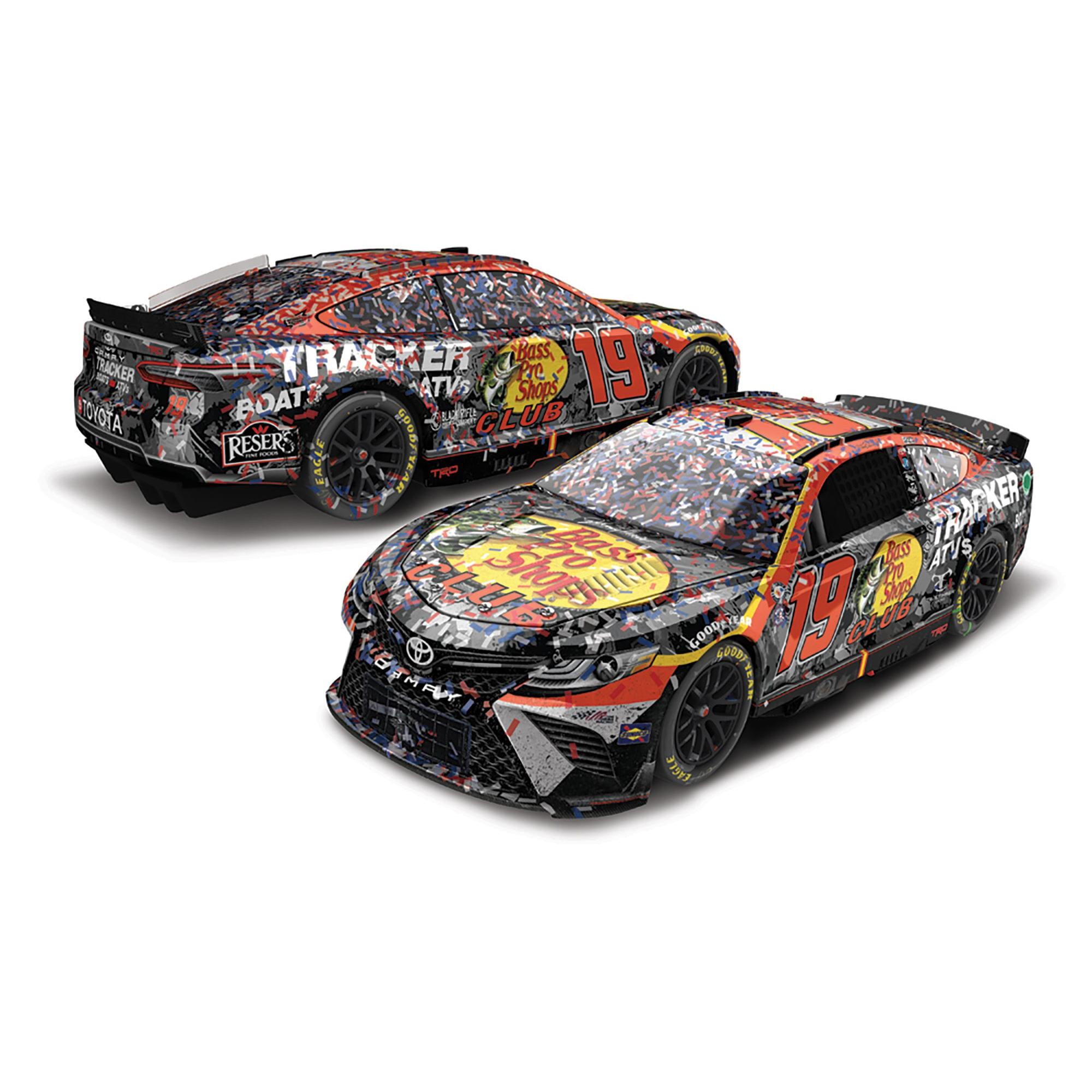 Lionel Racing NASCAR Authentics Martin Truex Jr. No.19 Bass Pro Shops Win at Dover Motor Speedway with Trinket 1:64 Scale HT Die-cast Car