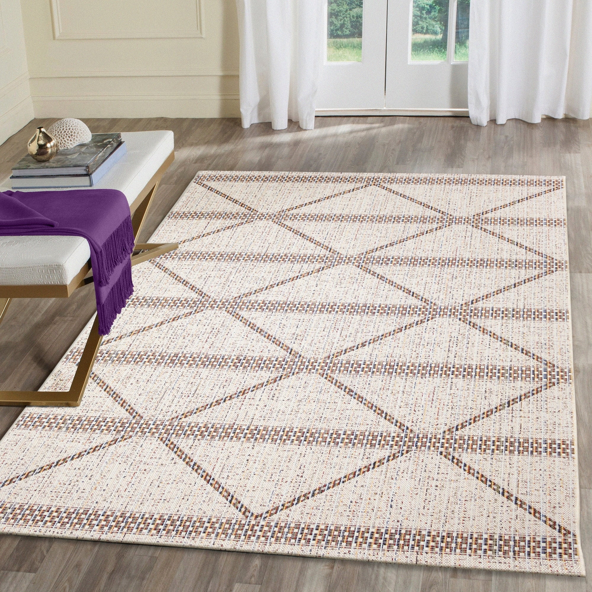 Ivory Diamond Flat Woven Synthetic Indoor/Outdoor Rug 1'11" x 7'6"