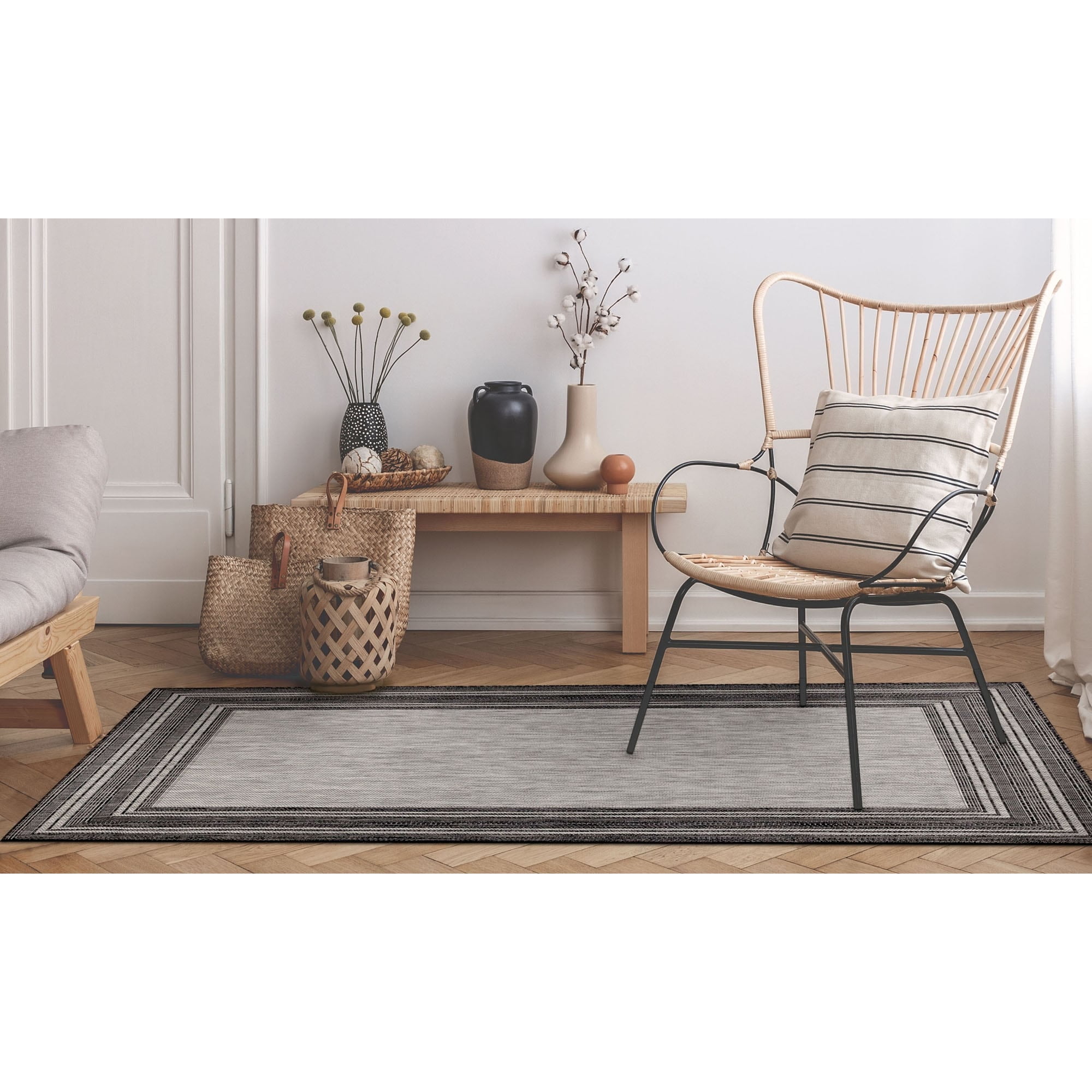 Liora Manne Carmel Multi Border Indoor/ Outdoor Area Rug Black 3'3" x 4'11" Polypropylene 3' x 5' Living Room,Dining Room,Patio Grey Rectangle