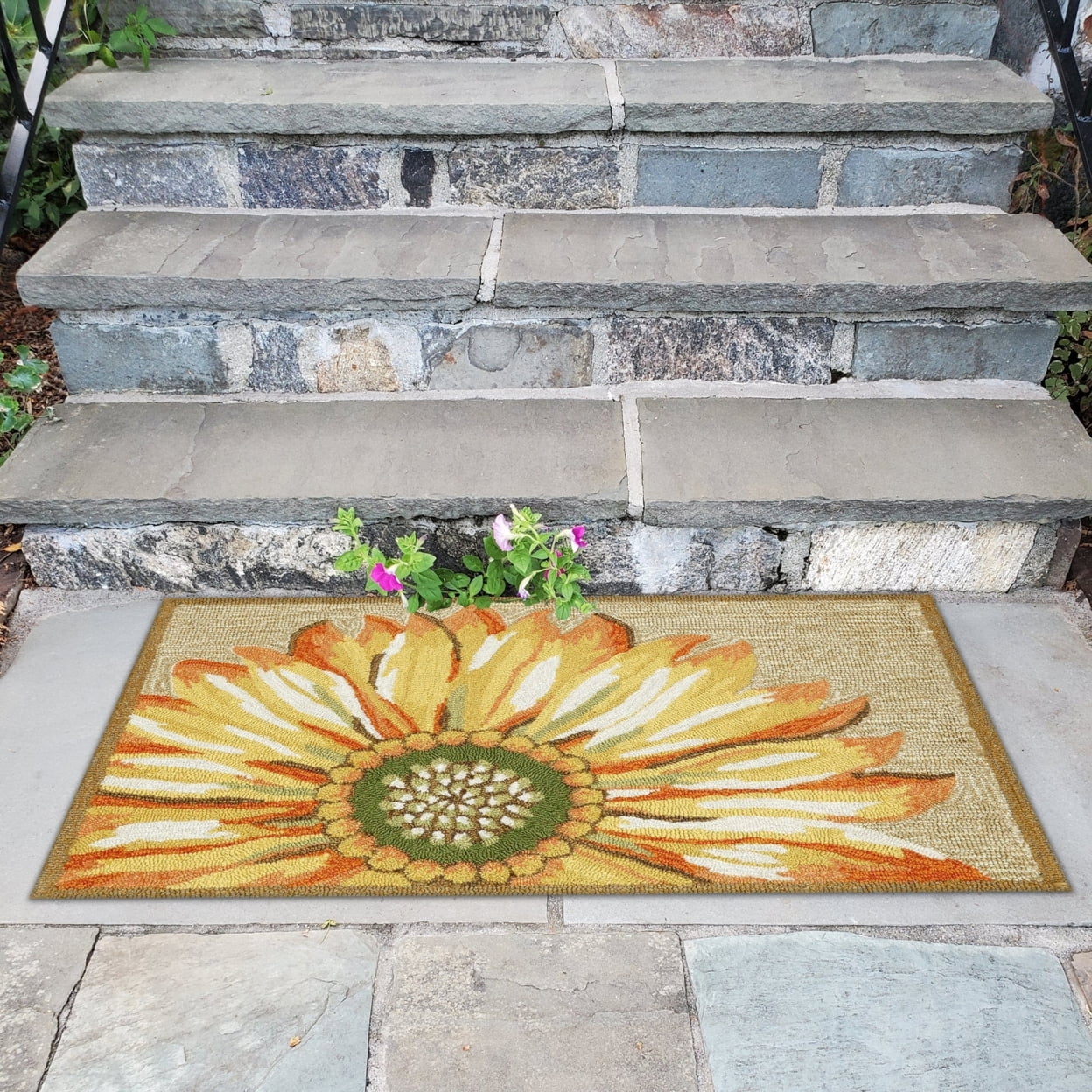 Liora Manne Frontporch Sunflower Indoor/Outdoor Rug Yellow 20x30