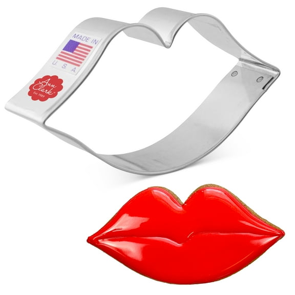 Lips Kiss Cookie Cutter, 4.25" Made in USA by Ann Clark