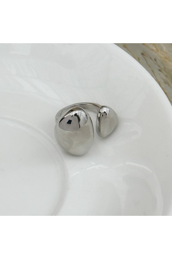 Liquid Lava Curved Ring Female Pleated Glossy