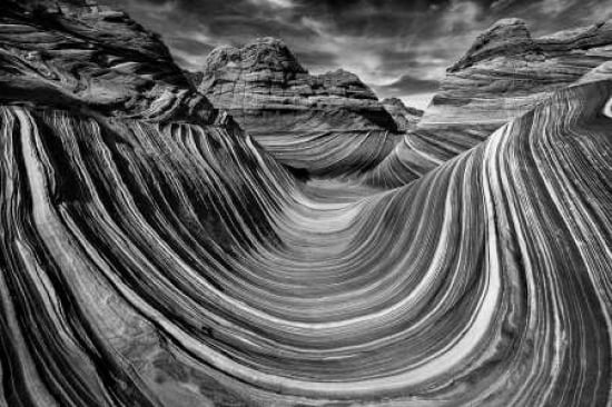 Liquid Rock 2 - The Wave Canvas Art - Justin Hofman (12 x 18)