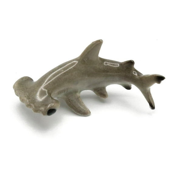 Little Critterz Gray Shark Hammer head Shark Sensor Reptile - Hand-painted Home Decor Reptile Decorative Figurine - Miniature Porcelain Figurine