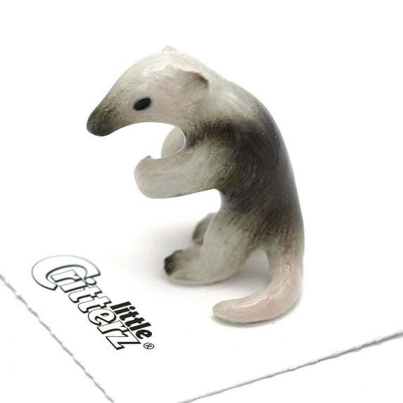 Little Critterz Lesser Giant Anteater Claws - Hand-painted Home Decor Animal Decorative Figurine - Miniature Porcelain Figurine