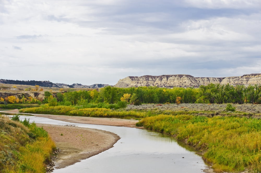 Little Missouri River West of Medora North Dakota United States of America Canvas Art - T C Knight Design Pics (19 x 12)