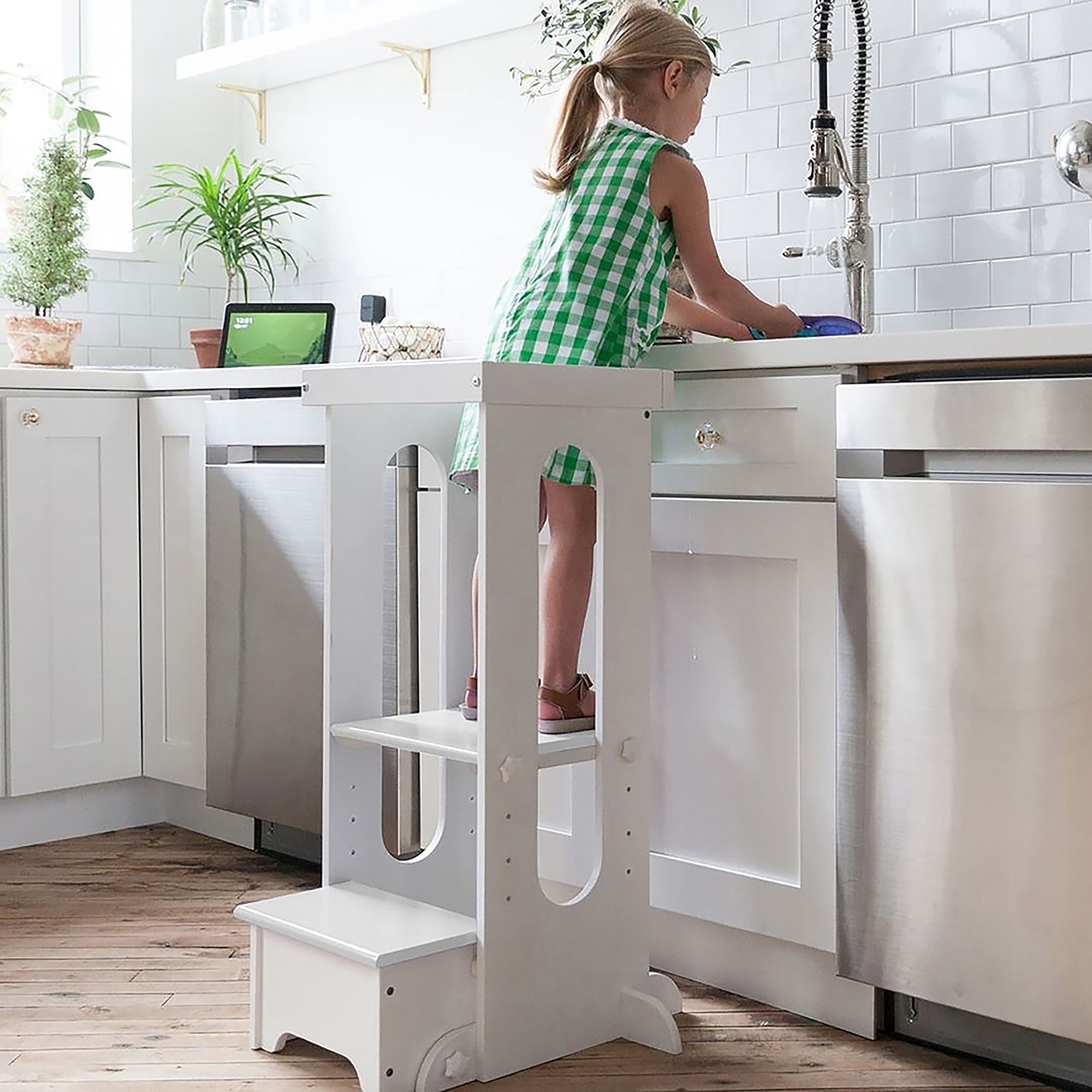 Soft White Foldable Wooden Learning Tower with Adjustable Platform