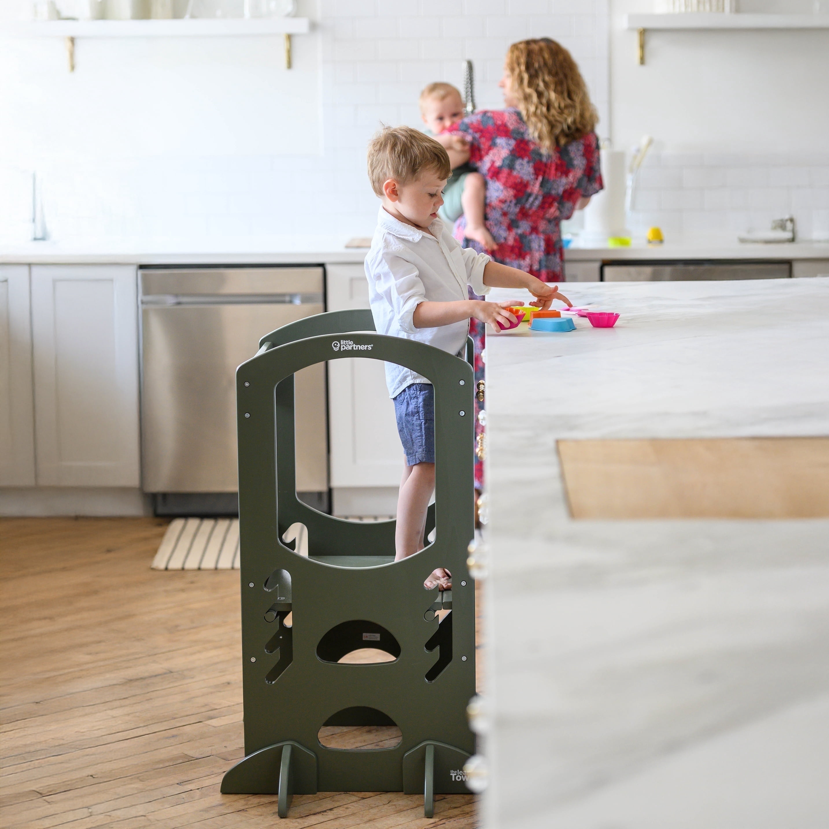 Little Partners Learning Tower Adjustable Height Kitchen Step Stool ...