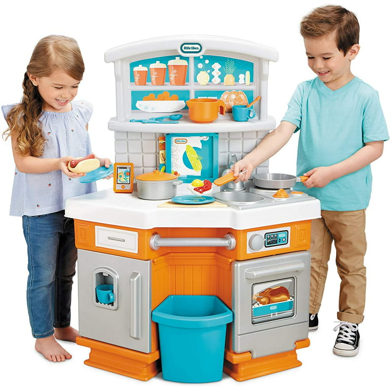 https://i5.walmartimages.com/seo/Little-Tikes-Home-Grown-Kitchen-Role-Play-Realistic-Kitchen-Real-Cooking-Water-Boiling-Sounds-Kitchen-Accessories-Set-for-Girls-Boys-Multicolor_65047a40-4eea-4e7d-a018-0ec7bc1ce299.65ef0806b58538e2472b56a0e87422a7.jpeg?odnHeight=768&odnWidth=768&odnBg=FFFFFF