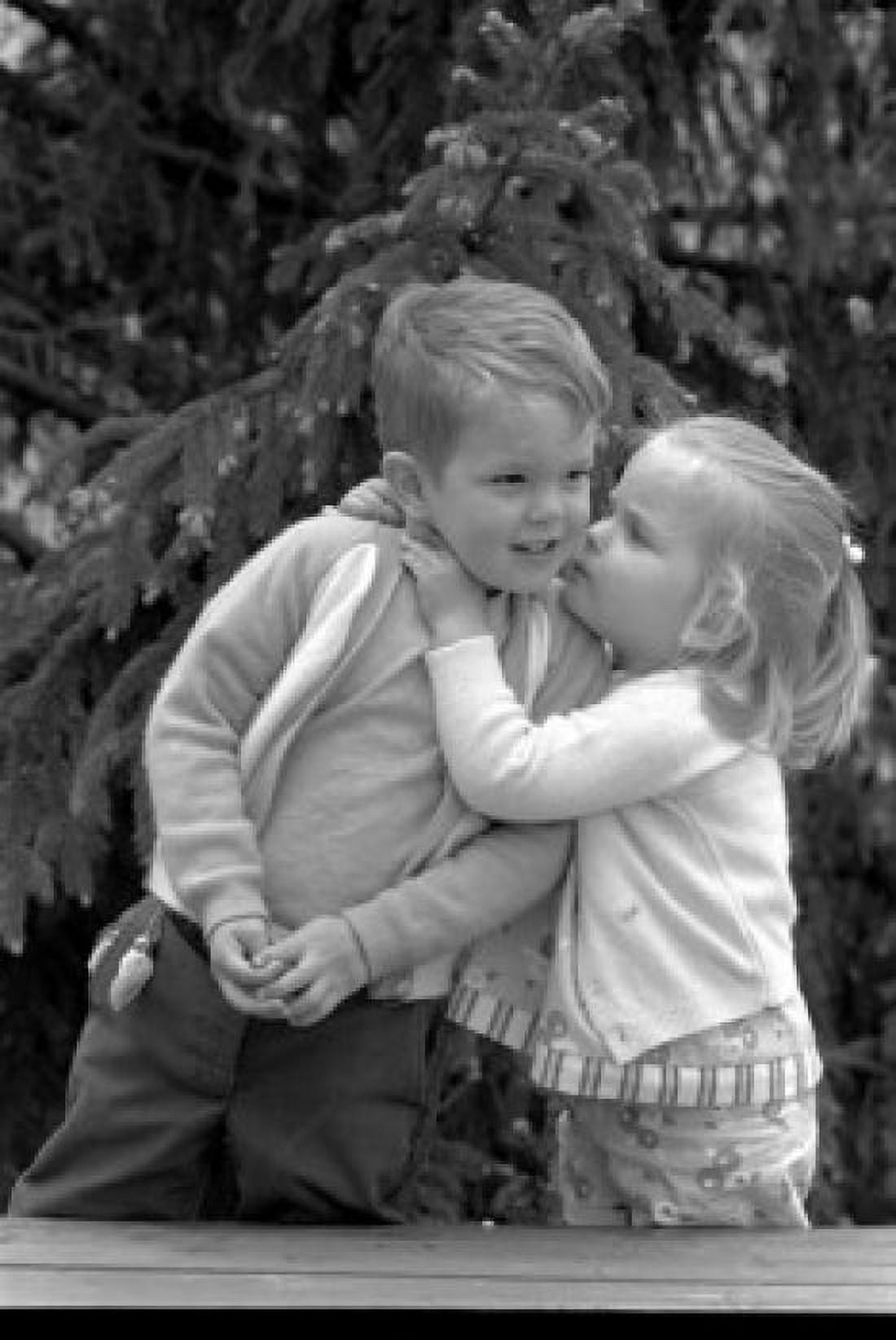 Little girl kissing boy Canvas Art - (18 x 24)