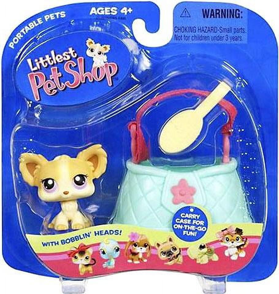 Littlest Pet Shop Portable Pets Chihuahua Figure with Purse