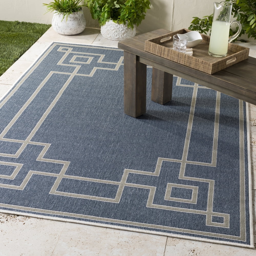 Square 8'9" Blue Geometric Easy-Care Outdoor Rug