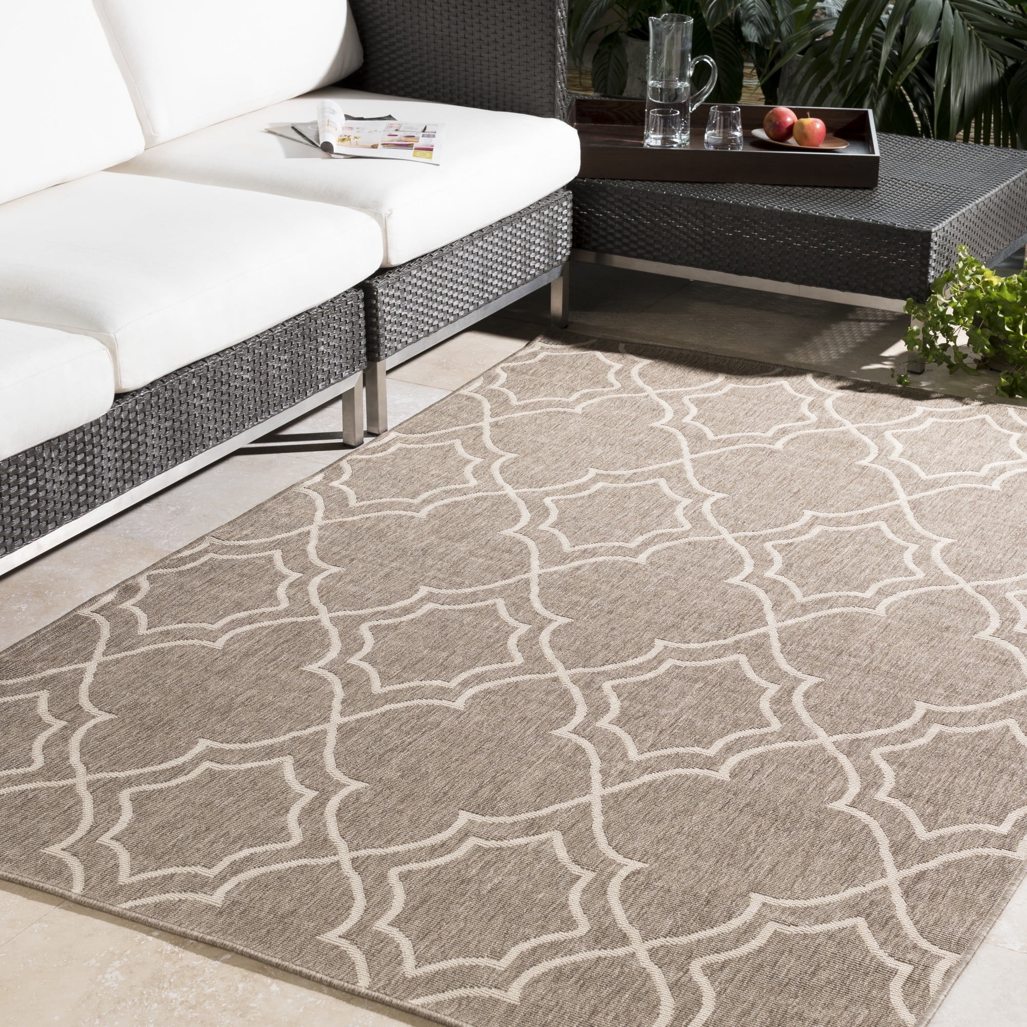 Brown Square Trellis Synthetic Easy Care Outdoor Rug