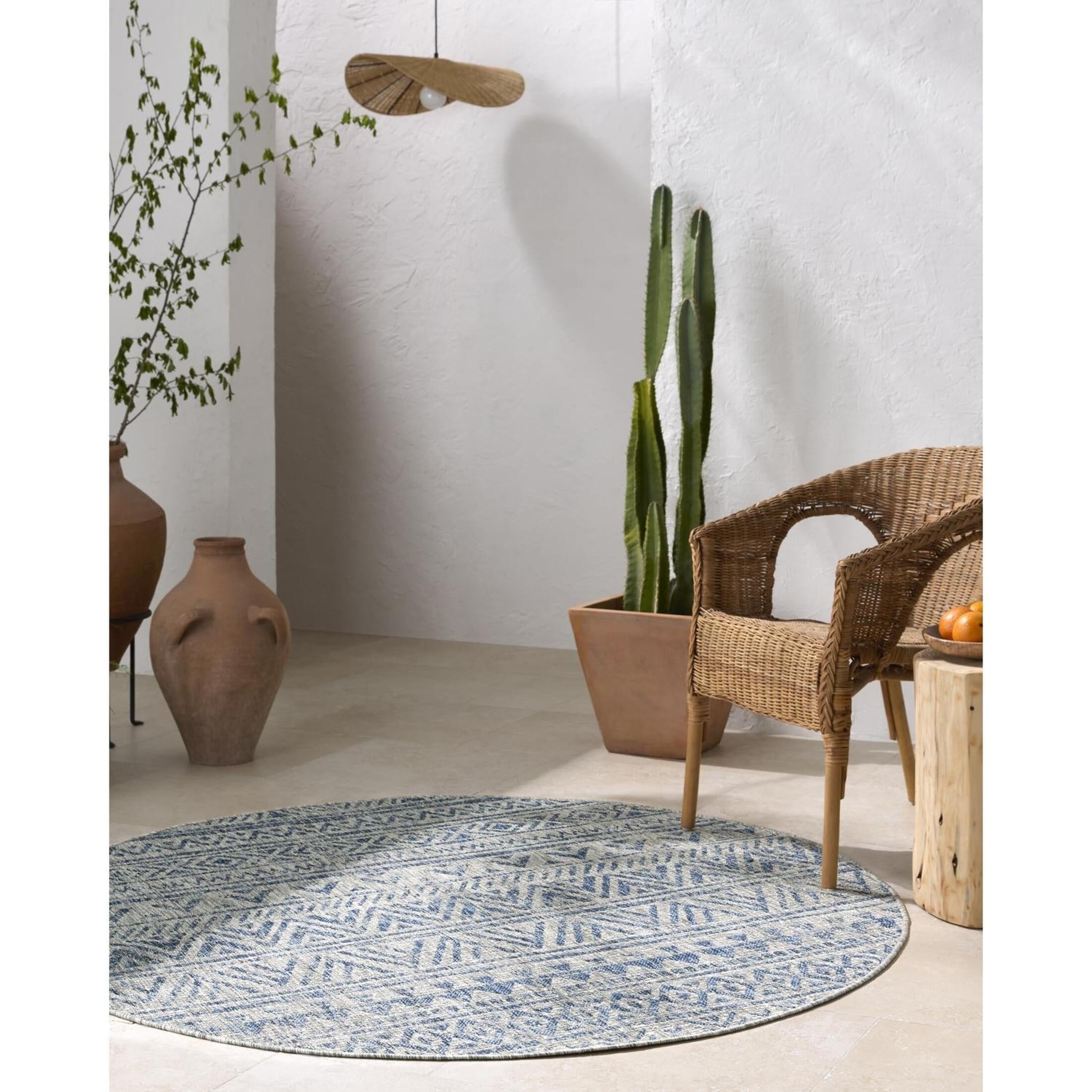 Livabliss Outdoor Rugs, 5ft Round Eagean Global Blue Round Area Rug for Patio, Porch, Deck, Backyard, Waterproof Indoor Outdoor Carpet (5'3" x 5'3")