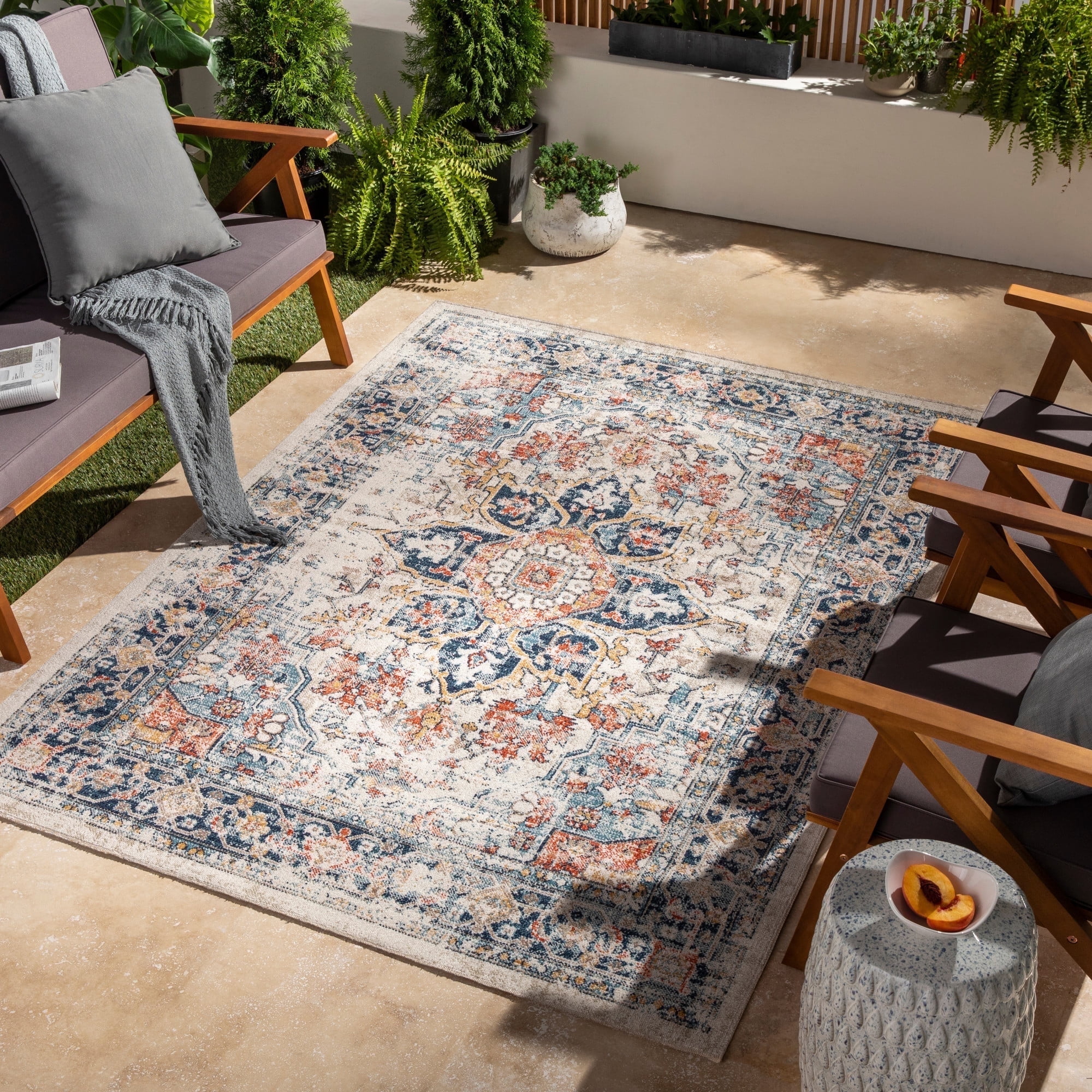 Huntington Beach Gray and Blue Synthetic Outdoor Area Rug, 8' x 10'