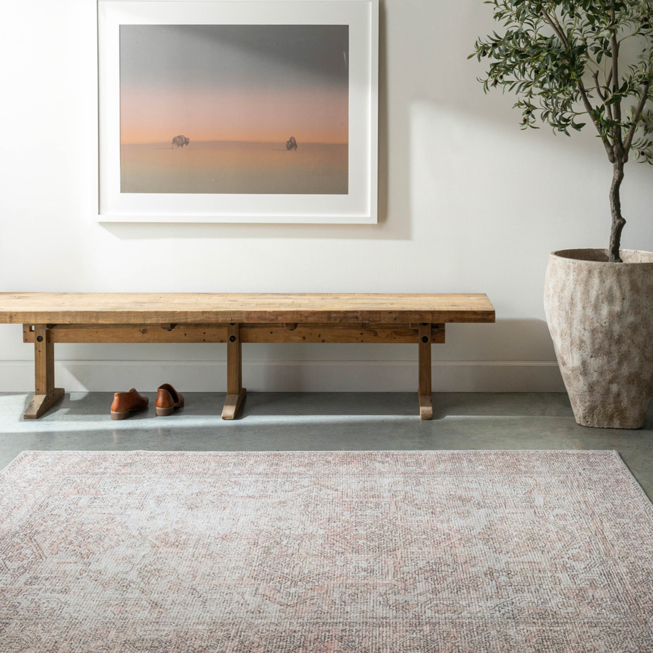 Ivory and Coral Hand-knotted Rectangular Synthetic Rug