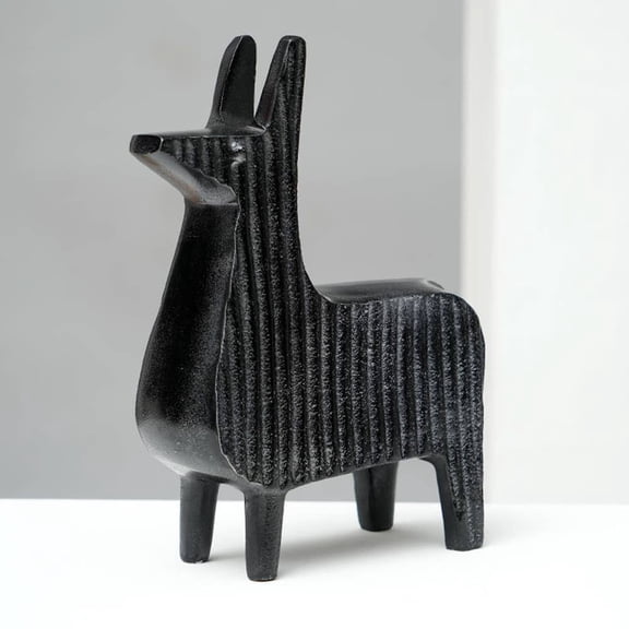 LiviNest Llama Table Sculpture: 6x2x8 Inch Aluminum Decor - Modern Black Accent for Desk & Shelf - Whimsical Yet Elegant Gift for Animal Lovers