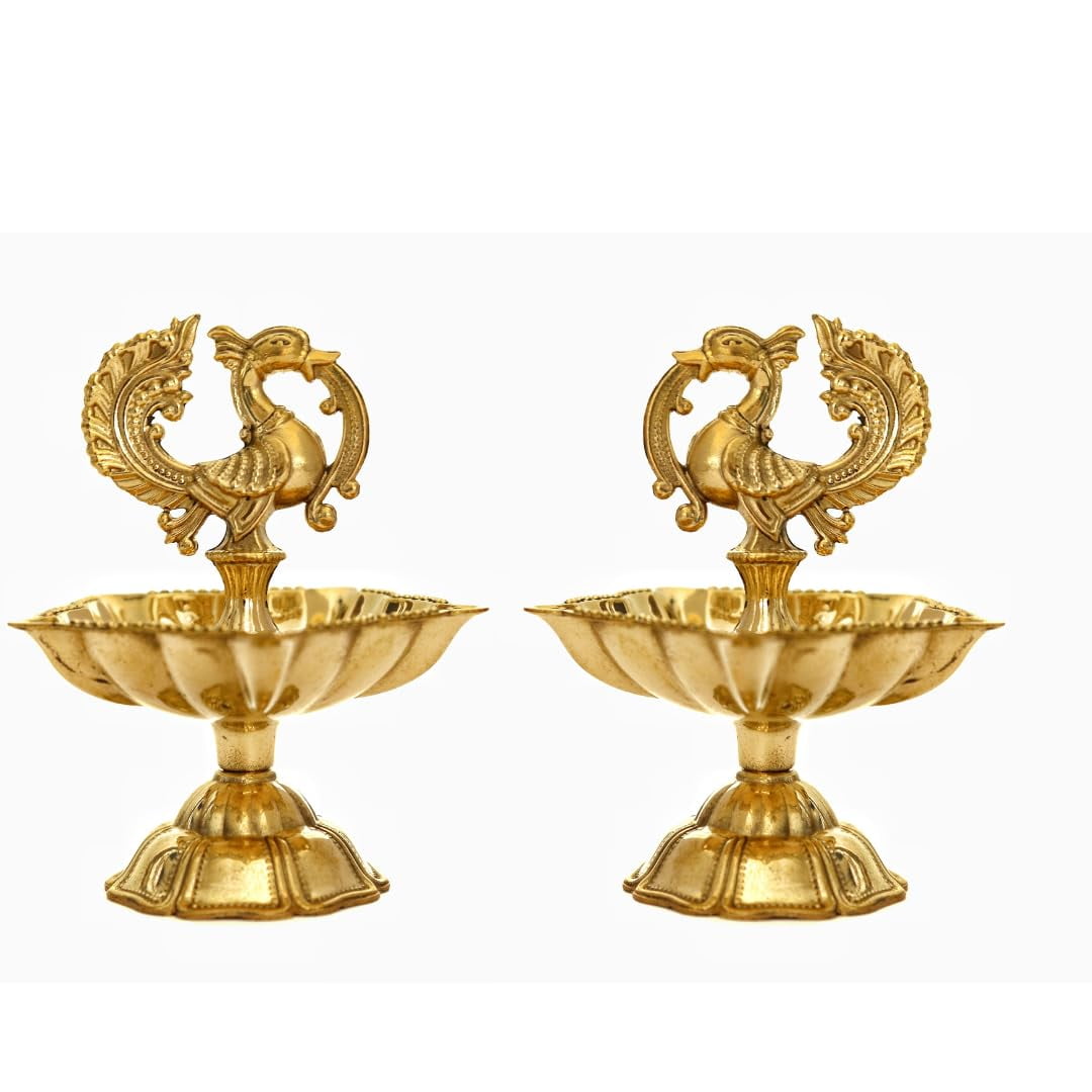Living Peacock Diya | Peacock Design Brass Diya | Brass Diyas for Home | Kuthu Vilakku Decoration Items for Home Decor | 3.5 Inch | Diya for Diwali | Ideal for Gifting - 2 Pcs Set