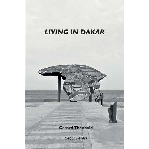 Living in Dakar (Paperback)
