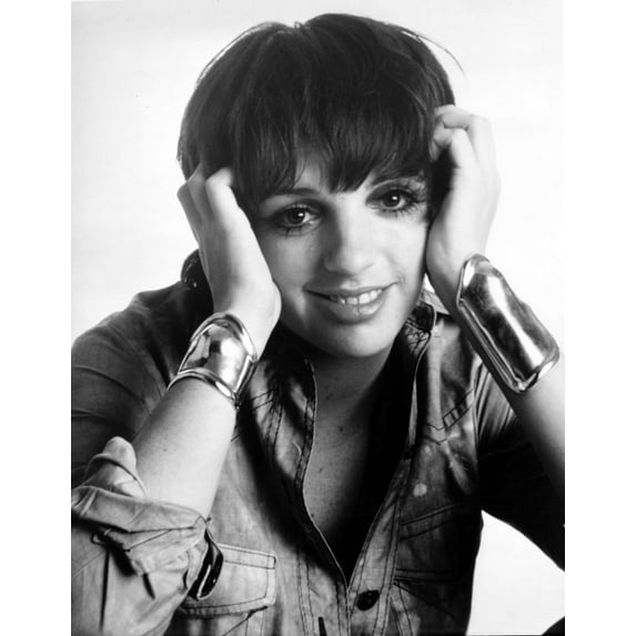 Liza Minnelli smiling Photo Print (8 x 10)