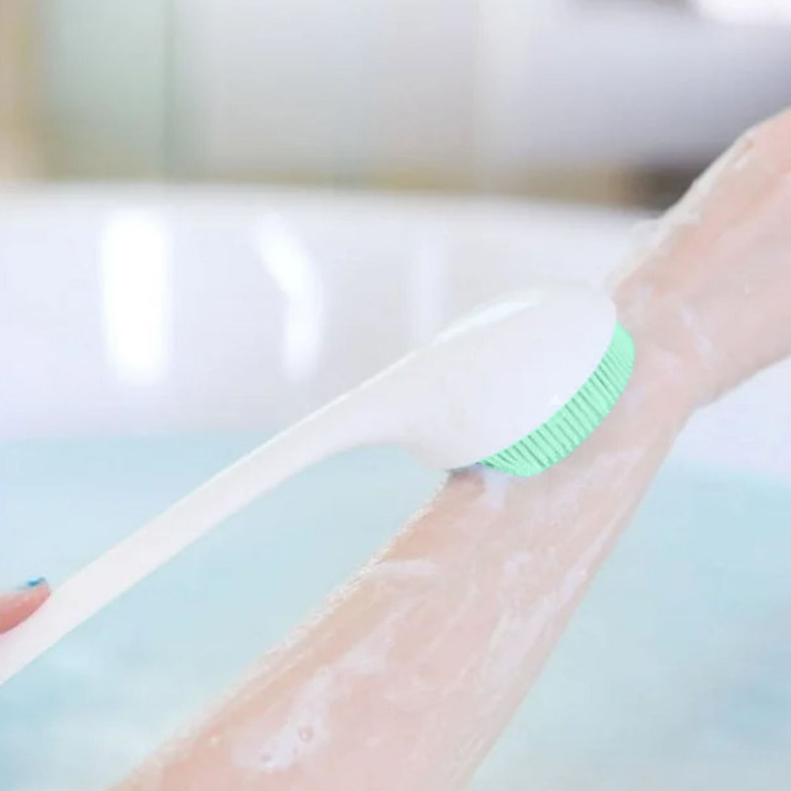 Lizheee Lotion Women Legs Curved Back Brush Long Handle for Shower