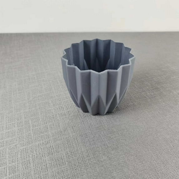 Ljxge Style Striped Plastic Faux Ceramics Flower Pot 2.4 in Modern Round Succulent Pots with Stripe Texture Small to Medium Sized Flowerpot for indoor House Plants and Flowers Herbs