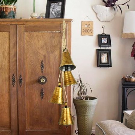 LmnLft Rustic Vintage Cow Bells Cluster on Jute Rope, Christmas Tree Decorations, Handmade Metal Harmony Cowbells, Shabby Chic Wall Hanging, Holidays Wreath decor