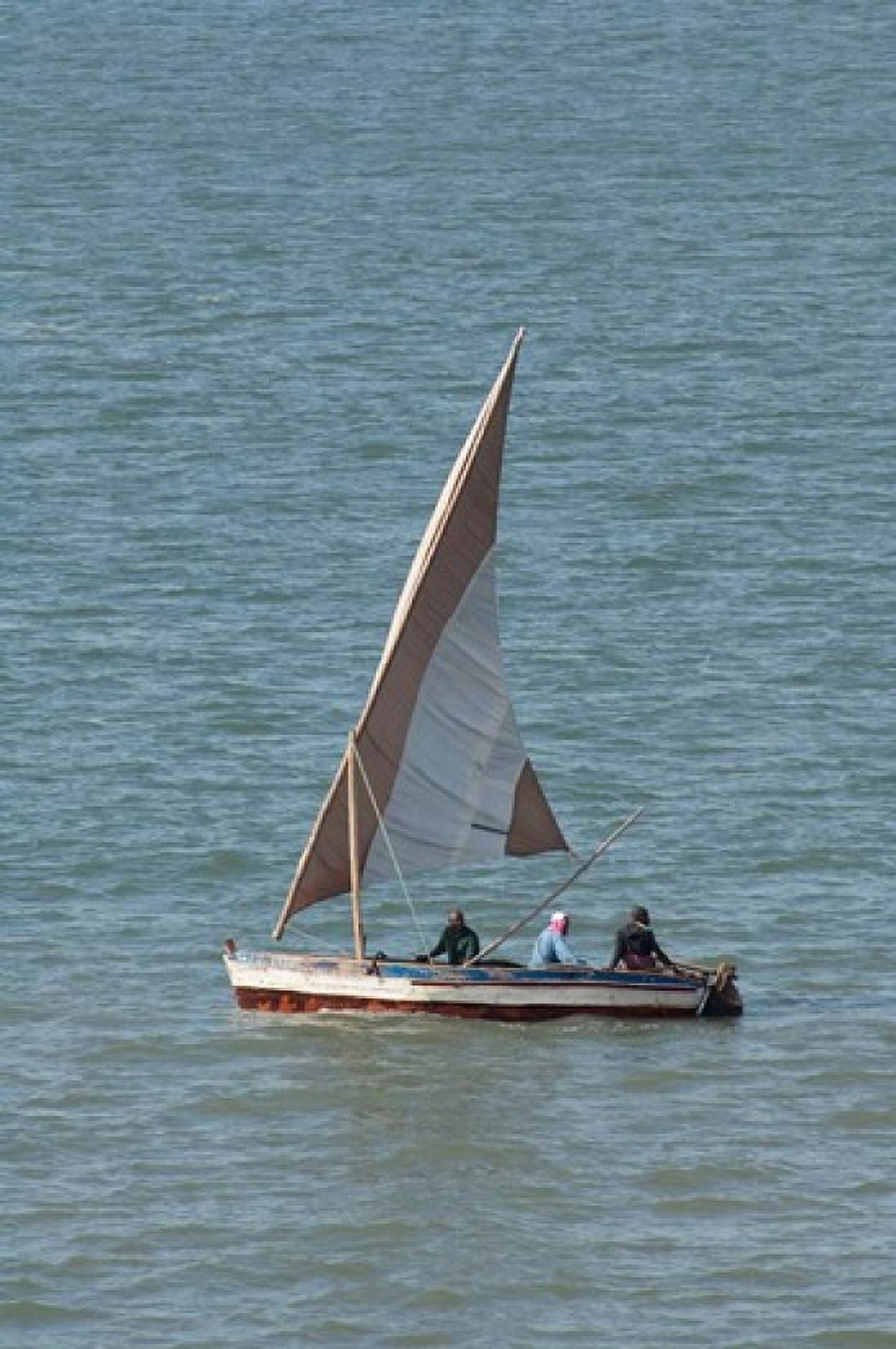 Local Fishermen Maputo Mozambique Canvas Art - Cindy Miller Hopkins DanitaDelimont (19 x 29)