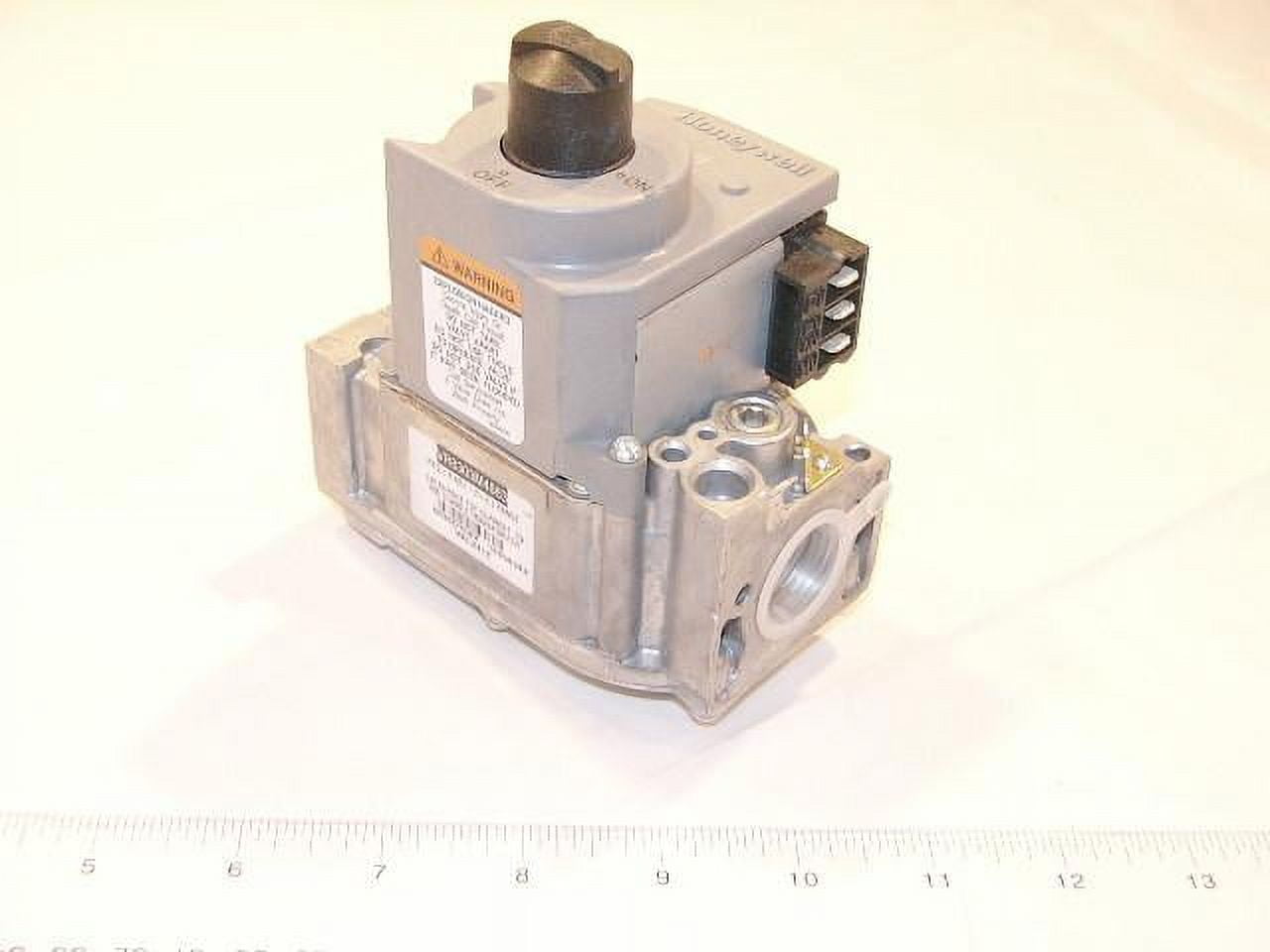 Lochinvar & A.O. Smith 100208601 - VR8303M4863 3/4"X3/4" 1.8"wc Gas Valve for Heating & Cooling Systems