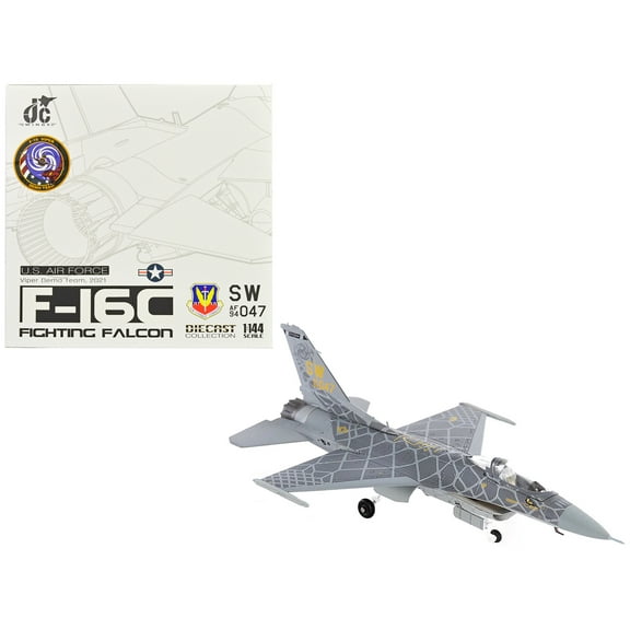 Lockheed Martin F-16C Fighting Falcon Fighter Aircraft "Viper Demo Team" (2021) United States Air Force 1/144 Diecast Model by JC Wings