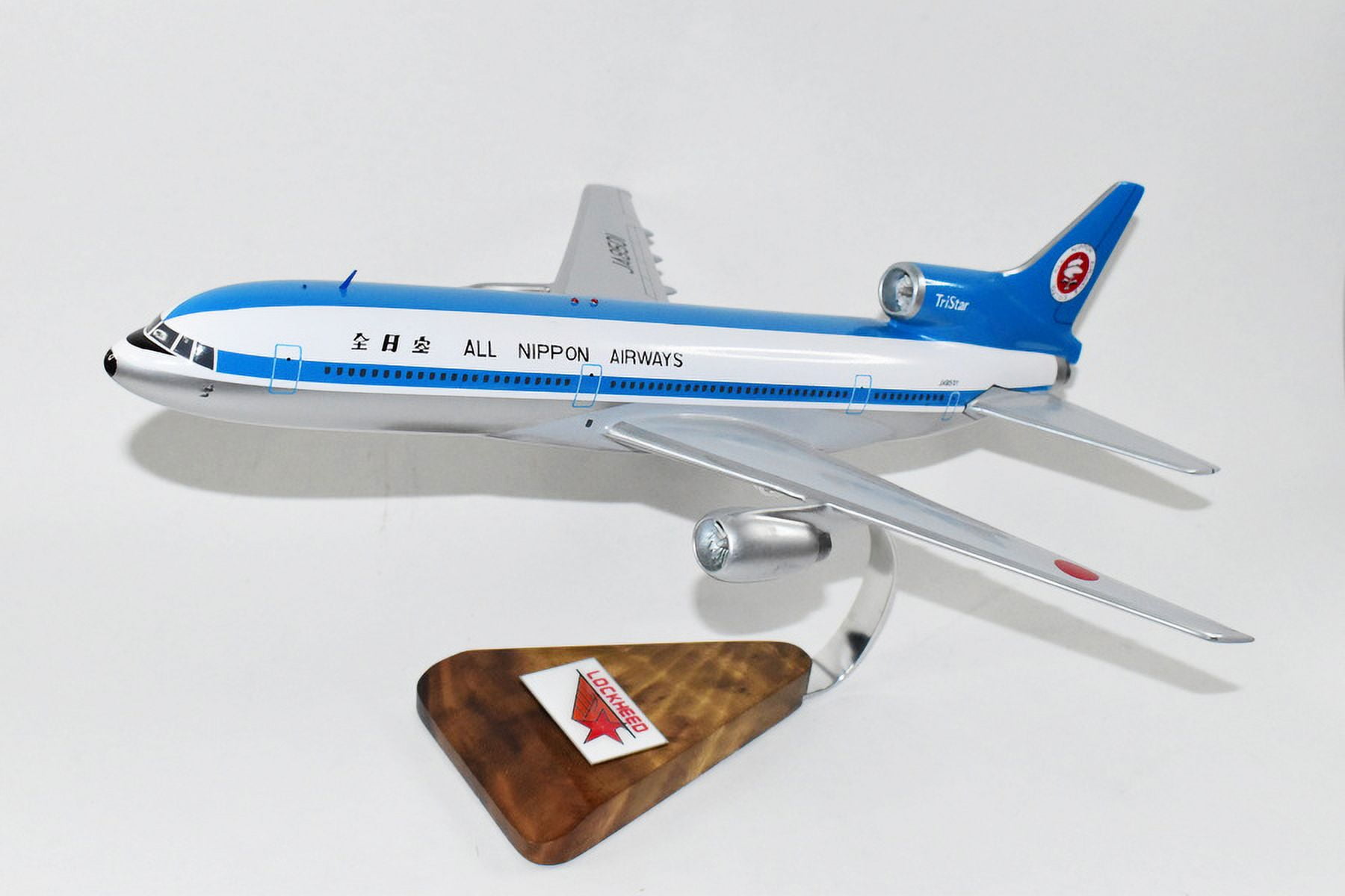 L 1011 Model
