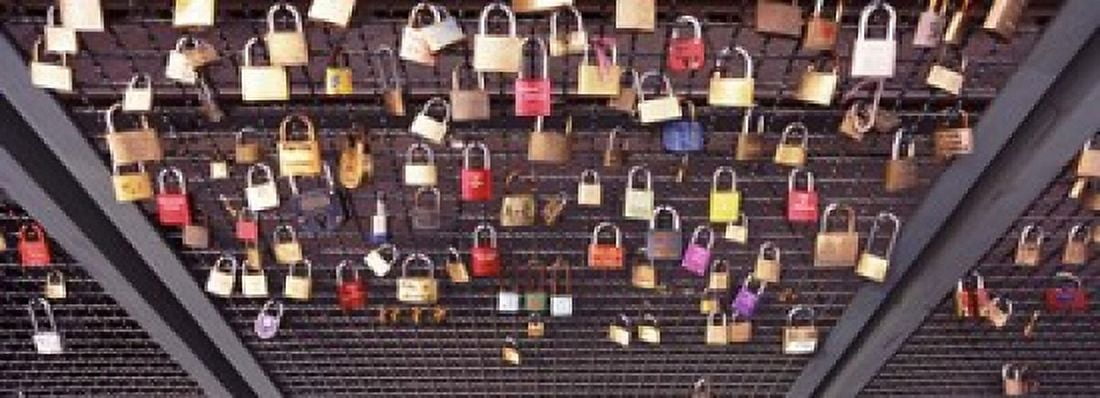 Locks of Love on a fence Hohenzollern Bridge Cologne North Rhine Westphalia Germany Canvas Art - Panoramic Images (18 x 7)
