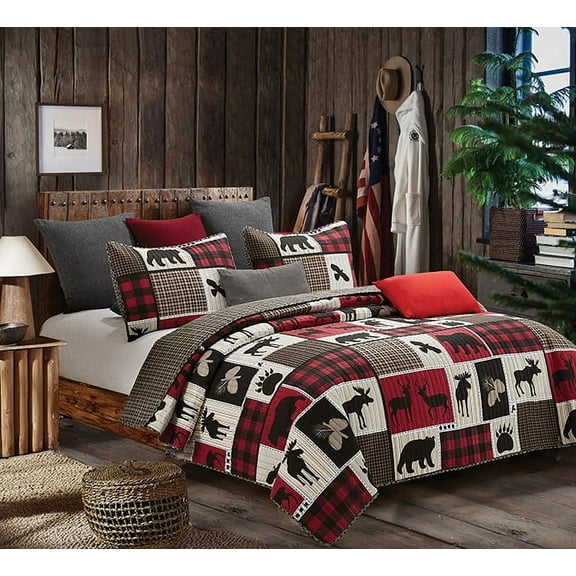 Lodge Life Moose, Deer, Bear Patchwork Rustic Quilt and Sham Set - Queen / Full Size