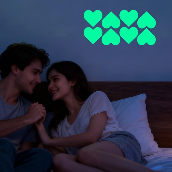 Loespoir Creatives Valentines's Day Light-in-the-dark Wall Stickers, Heart-shaped Fluorescent Wall Decals, Decorative Stickers for Bedroom and Living Room, Romantic Ambiance(C)