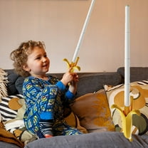 Loespoir Funny Banana Extendable Toy Sword, Retractable Fake Sword Novelty Toy, Smooth Action Prank Sword, For Safe Play, Joke Gift, Costume Prop, Imaginative Battles