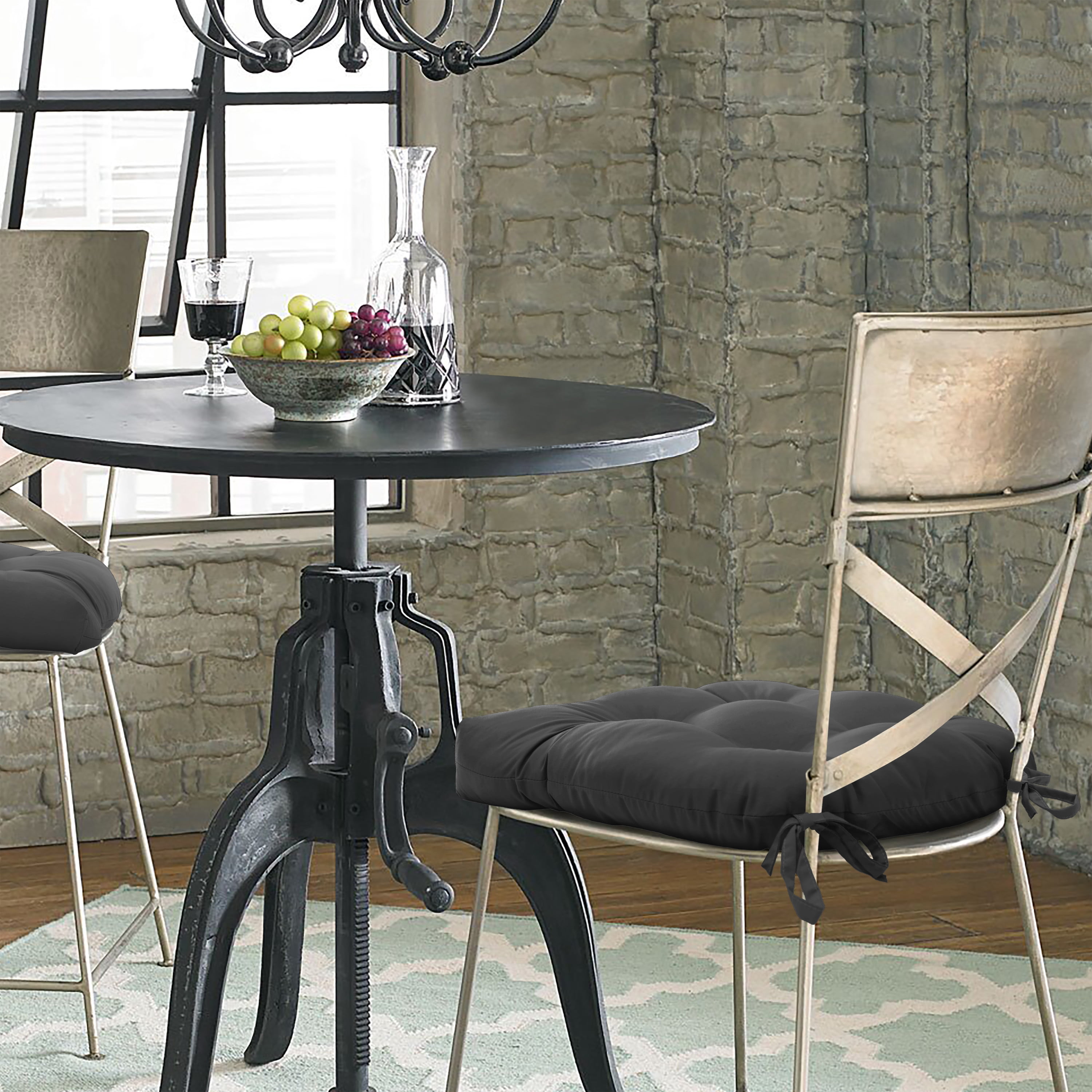 Loft Living Pina Indoor Cushion 15 x 15 in Black