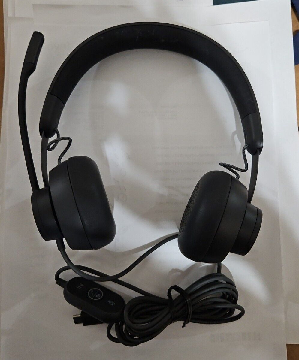 Logitech Zone 750 WIRED USBC Noise Canceling OverEar Smartphone