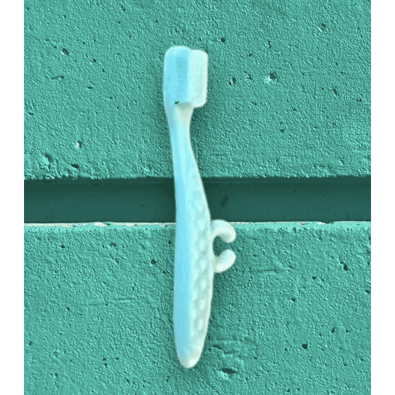 Lol Omg Clone Bratz Toothbrush and Toothpaste Mini Miniature Accessory Doll Dollhouse Accessory