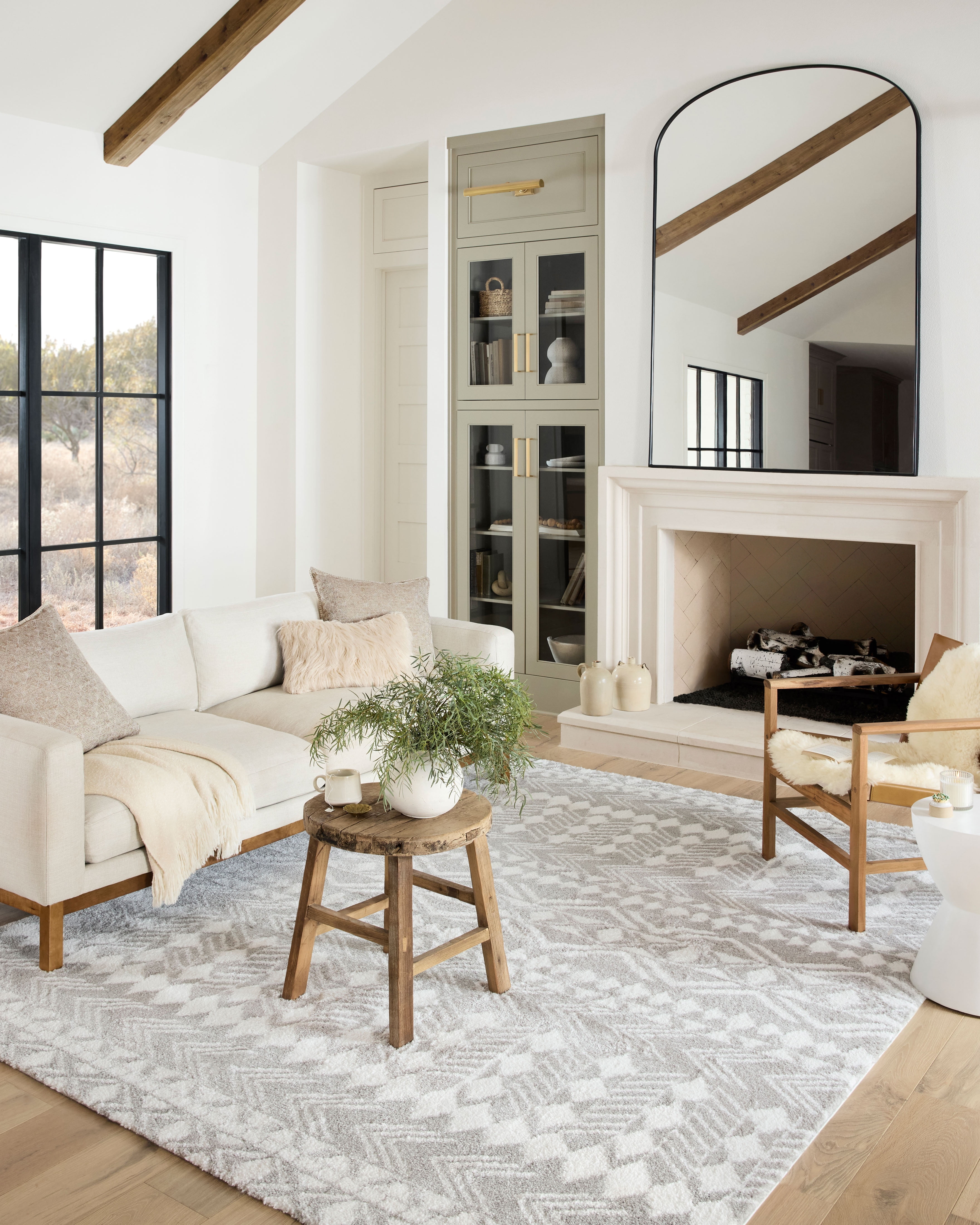 BLS-05 Grey, White 18" x 18" Sample Size Rug