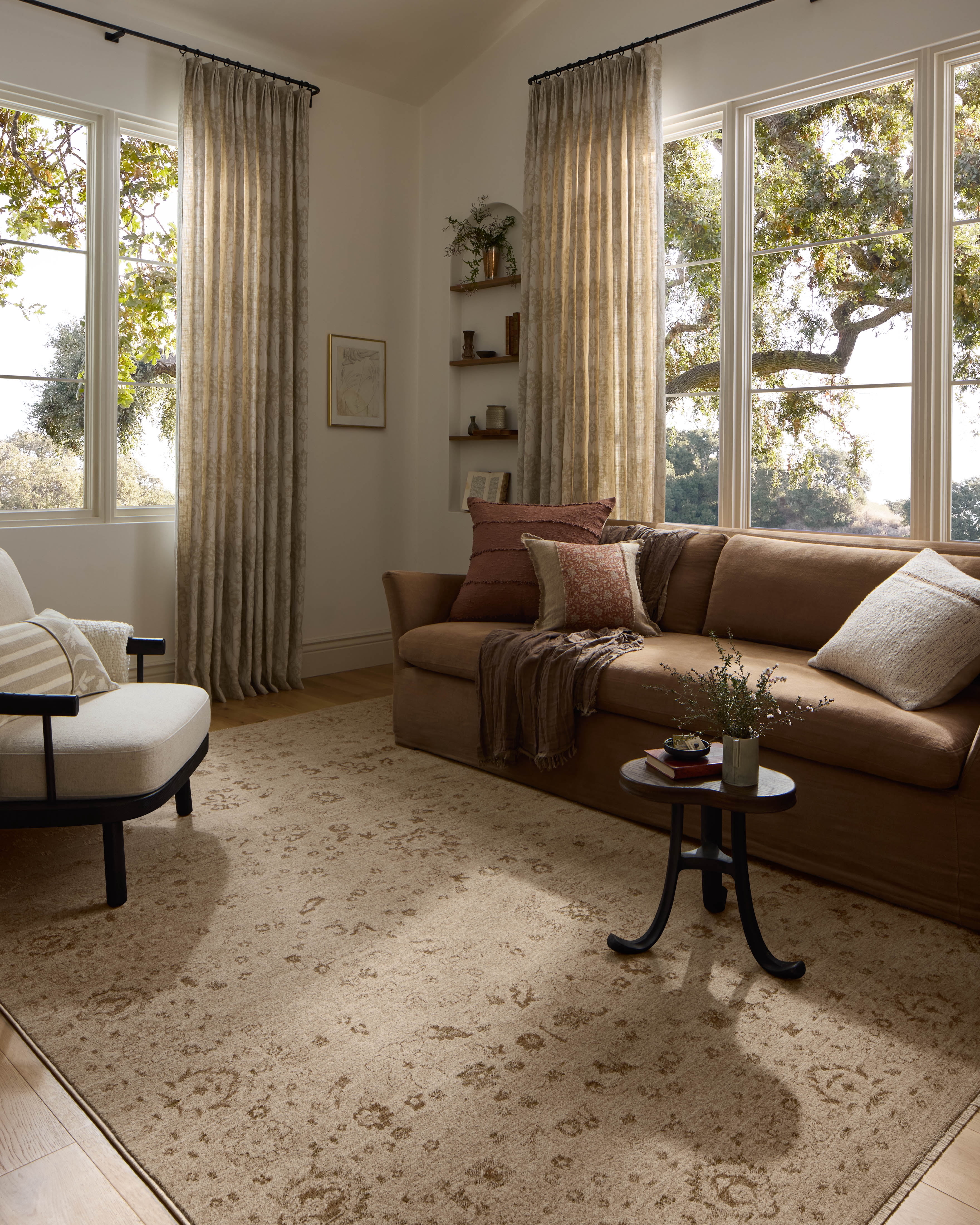 Loloi Haywood Sand / Natural 11'-6" x 15'-7" Area Rug