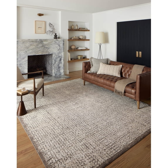 Loloi Darby Ivory / Stone 4'-0" x 6'-0" Accent Rug