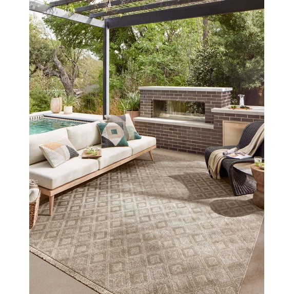 Loloi Dawn Indoor/Outdoor Water-Resistant Patio 18" x 18" Sample Rug