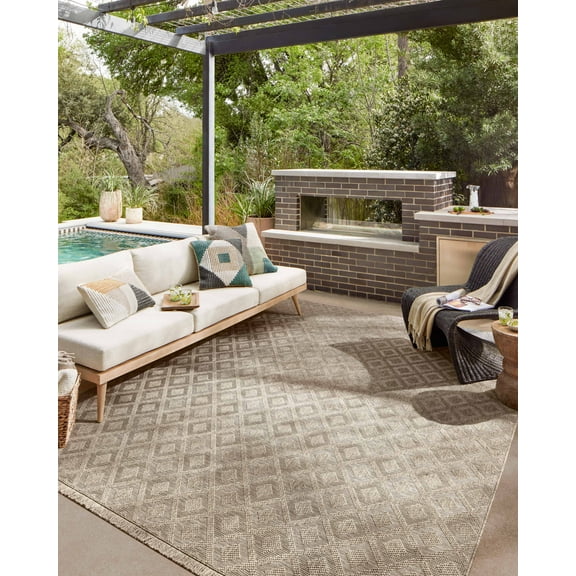 Loloi II Dawn Indoor/Outdoor Water-Resistant Patio 18" x 18" Sample Rug